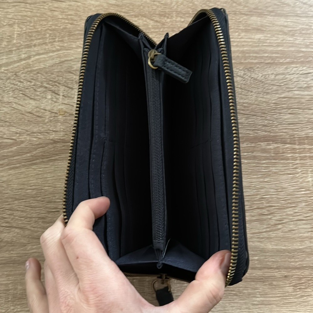 Vintage Wallet - Picture 2 of 2